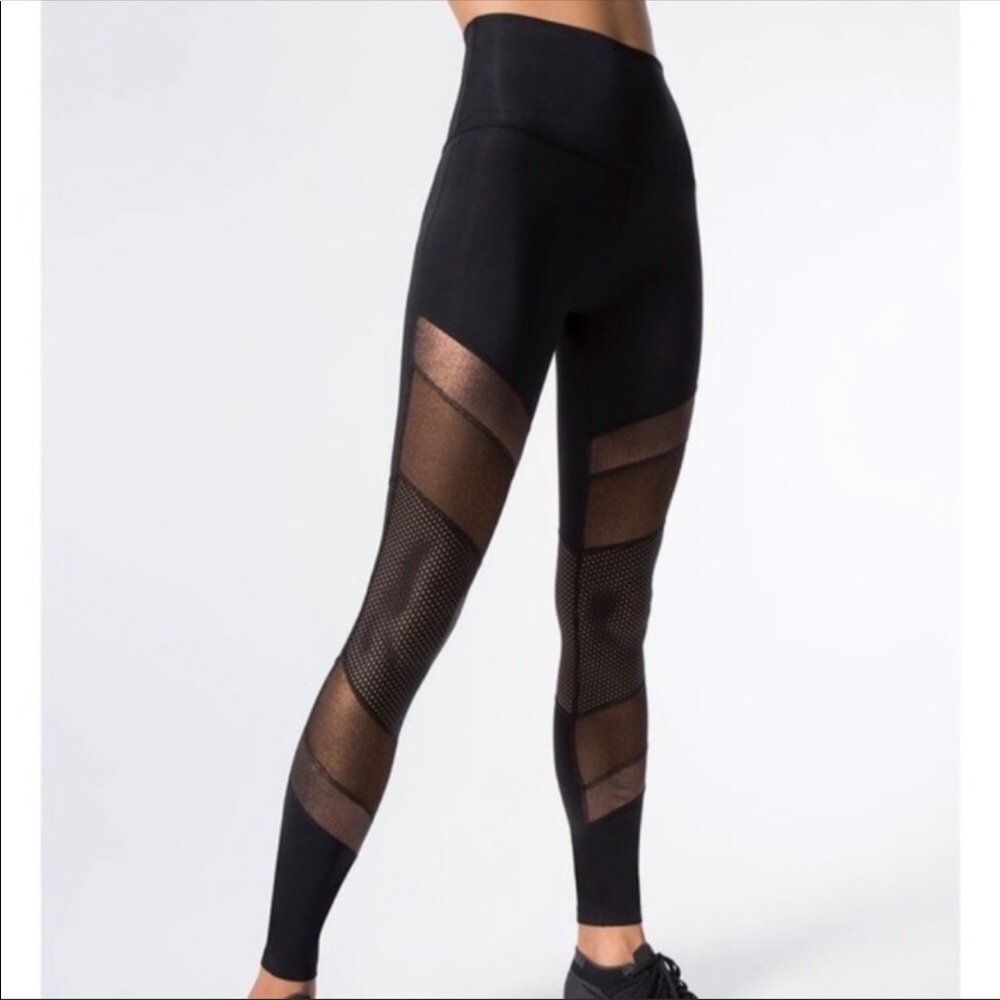 Beyond yoga soleil high waist leggings. Lg. NWT